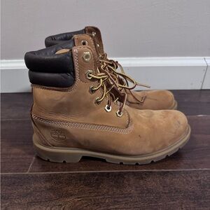 Women’s Timberland Boots Size 6